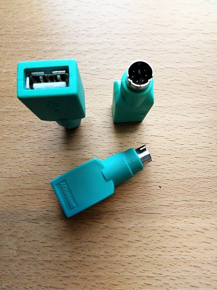 Liitin PS/2 to USB