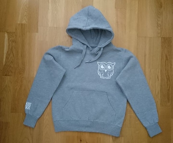 Skuxx huppari 4-6 v - uusi