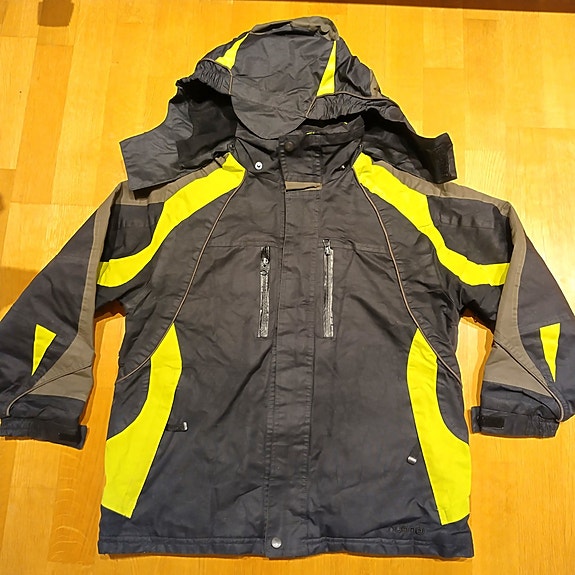 Hummel toppatakki, koko 150