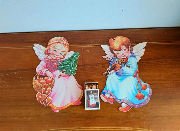 Product image 1 of 2