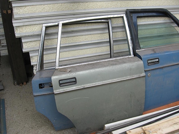 Volvo -240 osia