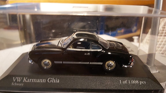 Minichamps 1:43 VW Karmann Ghia