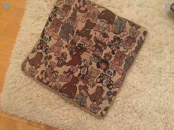 Sisustustyynynpäällinen Nallet
