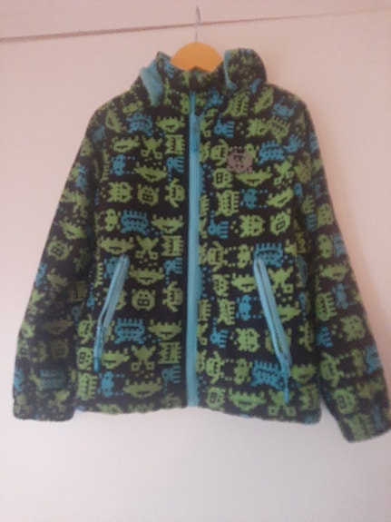 Poikien takki koko 122  softshell