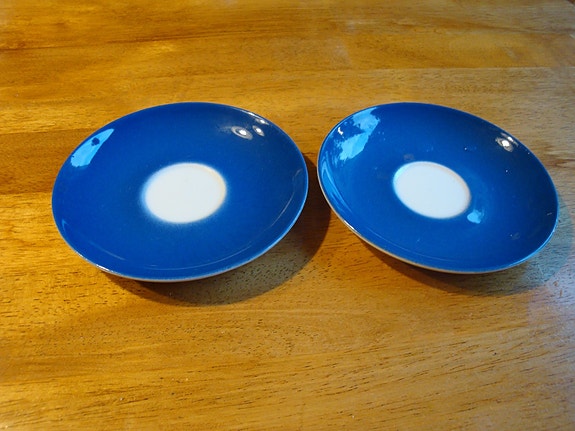 2 kahvitassia Arabian leimalla