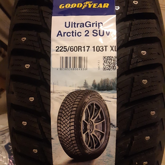 Goodyear nastarenkaat SUV