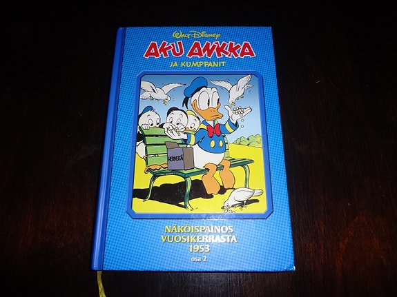 AKU ANKKA ja KUMPPANIT Walt Disney kirja