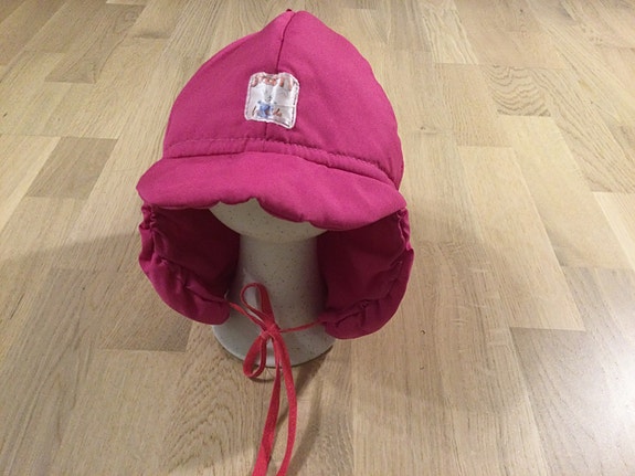 Product image 1 of 3