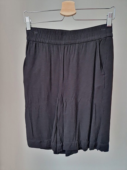 Kappahl shortsit xs (s)