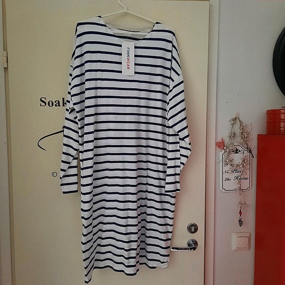 Uusi finnwearin tunika/mekko
