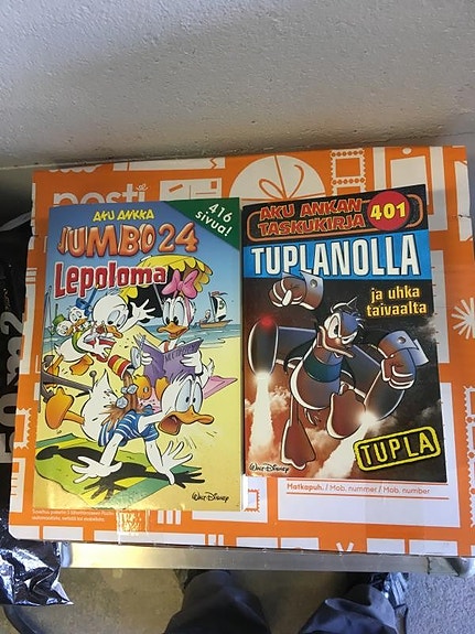 Akuankka pokkarit(paksut hyvät)