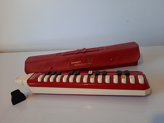 Product image 1 of 3