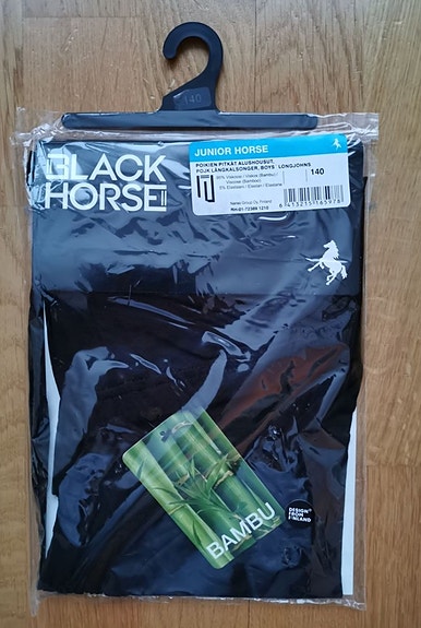 Black Horse poikien pitkätalushousut 140 cm - uusi