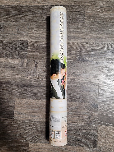 Product image 1 of 2