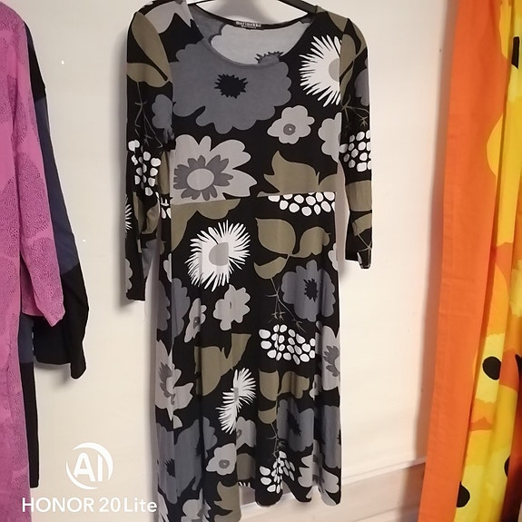 Marimekko tunikaa s koko