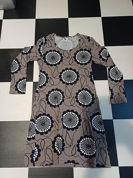 Paulakukka mekko xs