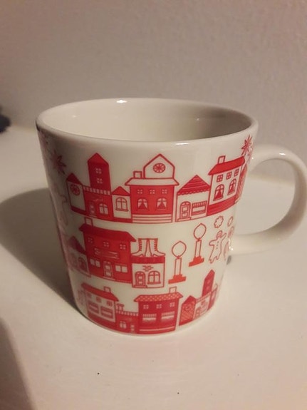 Joulukylä muki, punainen, Arabia (Teema)