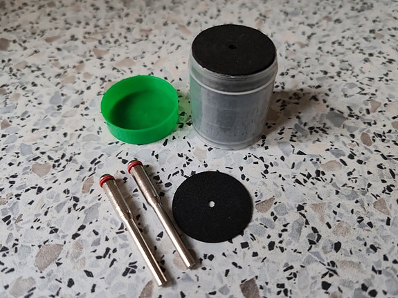 Product image 2 of 3