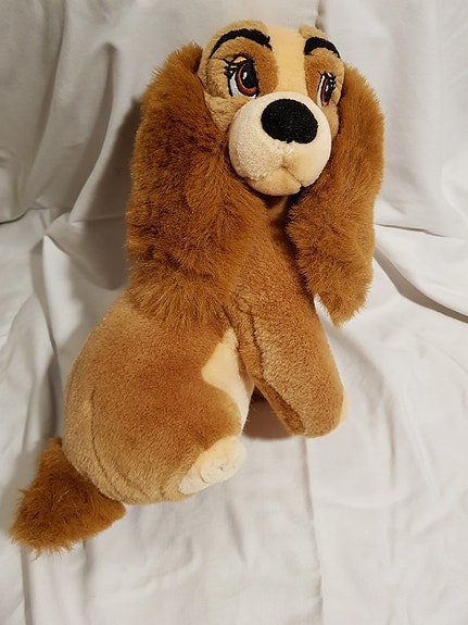 "Kaunotar" Disney pehmolelu 30cm (Herttoniemi/Hki)