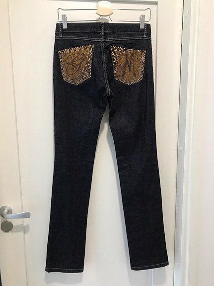 Guess farkut 27