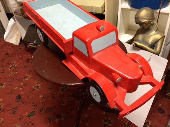 Puuauto toy bil lelu keräily mökki koti lahja Sisu lahja keräily Joululahja