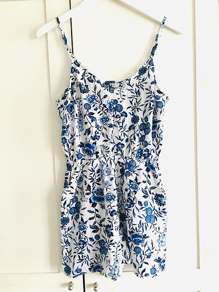 Product image 1 of 6