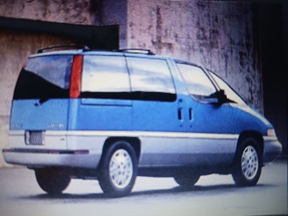 -93 Chevrolet APV LUMINA loput purkuosat
