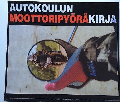 Autokoulun moottoripyöräkirja