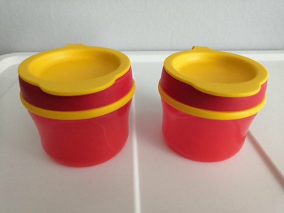 Tupperware purkki x 2