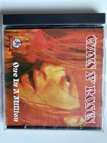 Guns n Roses One in million CD + Muse Harp CD/DVD