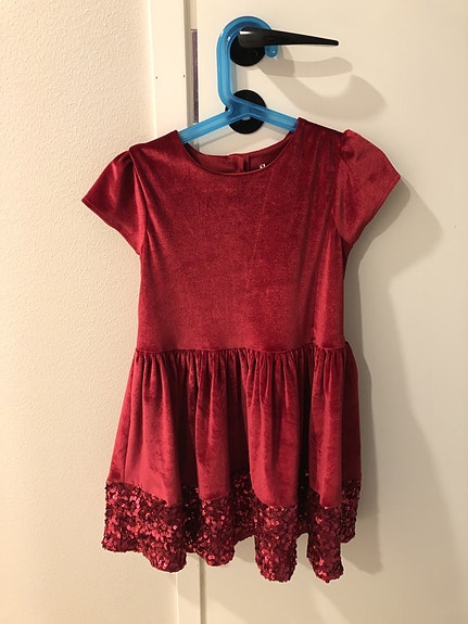 M&S juhlamekko 4-5y