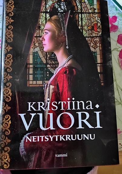 Neitsytkruunu-kirja (toim.kulut jo hinnassa)