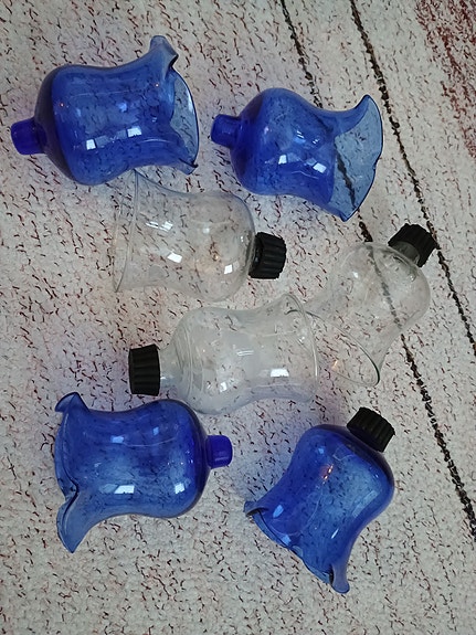 Kynttilän lampetteja (katso kuvat ja lue ilmoitus)