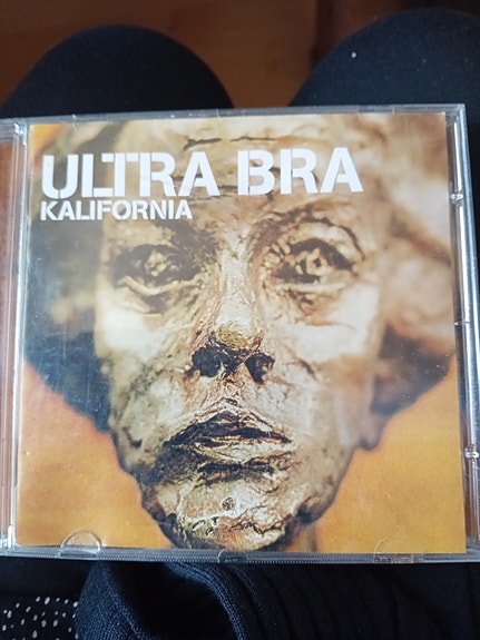 Ultra Bra Kalifornia cd