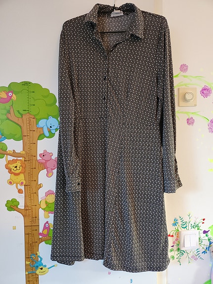 Kirjava retro mekko