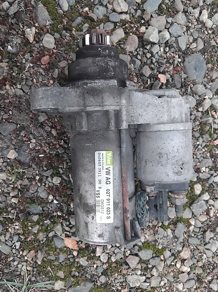 Startti, purettu 1.6 FSI koneesta, Audi, Skoda, Volkswagen