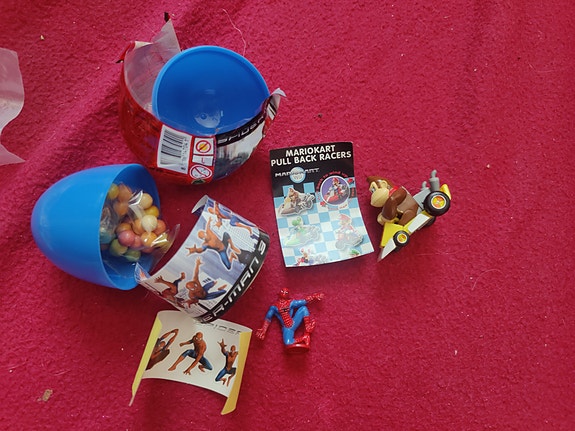 Spiderman ja Donkey kong gachat