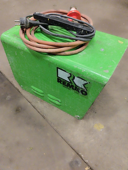 Product image 1 of 8