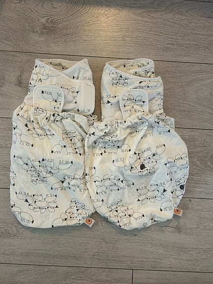 Product image 1 of 3