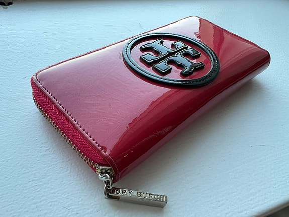 Tory Burch lompakko