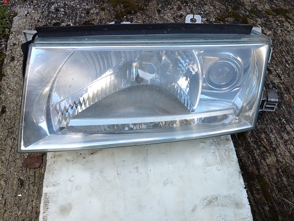 Ajovaloumpio, Skoda Octavia typ 1U