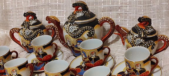 Satsuma vanha kahviastiasto