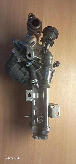 BMW 520 Egr  f 10/11.    N 47