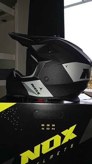 Product image 1 of 3