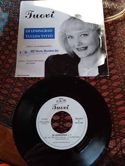 Tuovi 7" Oi Leningrad / Tuulen tyttö