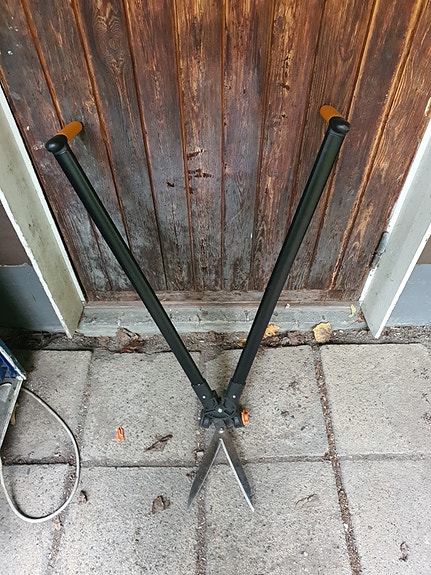 Fiskars GS53 ruoho ja pensassakset
