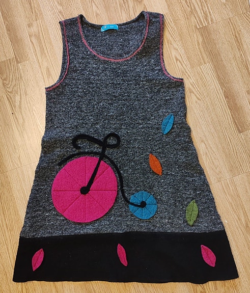 Product image 1 of 3