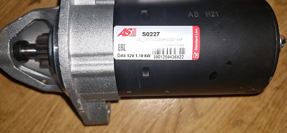 MB Starttimoottori MB 180C 2004
