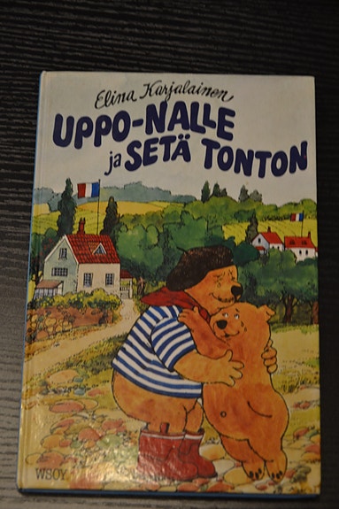 Elina Karjalainen Uppo-Nalle ja setä Tonton