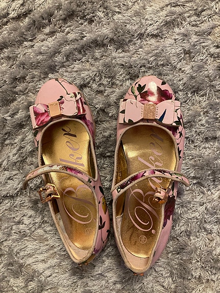 Tyttöjen Ted Baker kengät 31